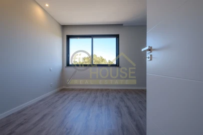 Moradia T3 para Venda em Alcabideche