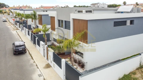 Moradia T3 para Venda em Alcabideche