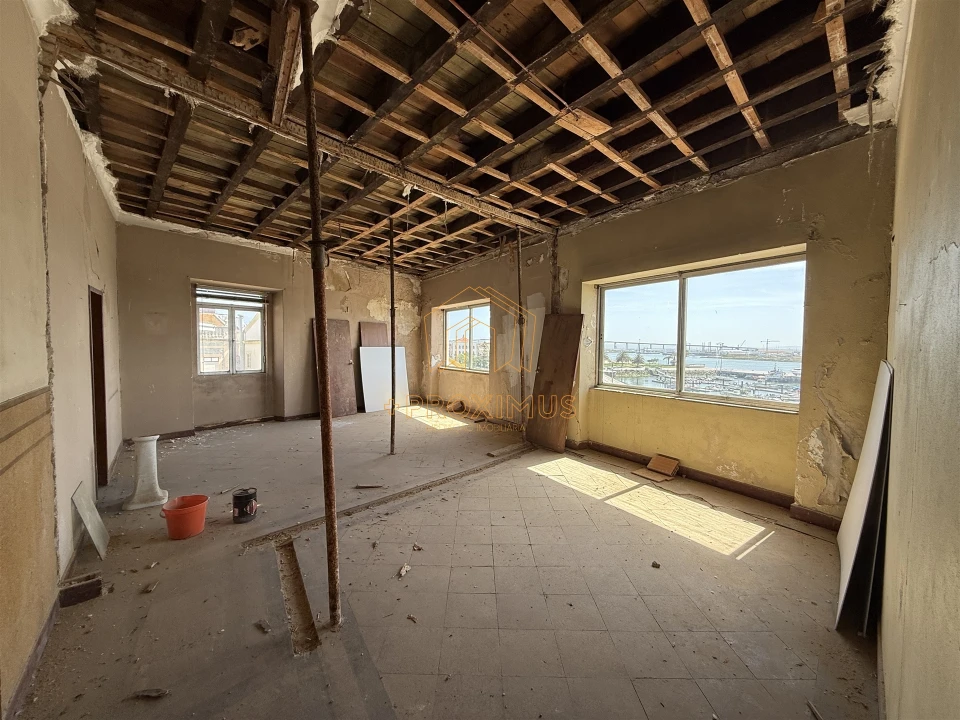 Apartamento T7 para Venda em Buarcos Foto 20