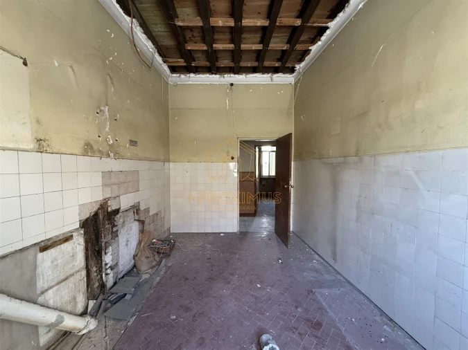 Apartamento T7 para Venda em Buarcos Foto 11