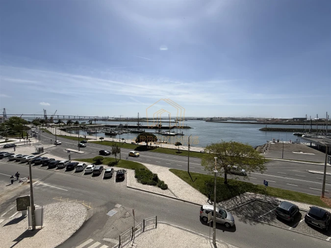 Apartamento T7 para Venda em Buarcos