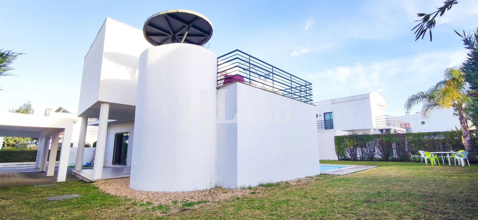 Moradia T3 para Arrendamento em Quinta do Anjo Foto 2