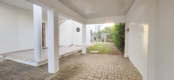 Moradia T3 para Arrendamento em Quinta do Anjo