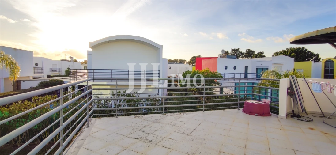 Moradia T3 para Arrendamento em Quinta do Anjo Foto 19