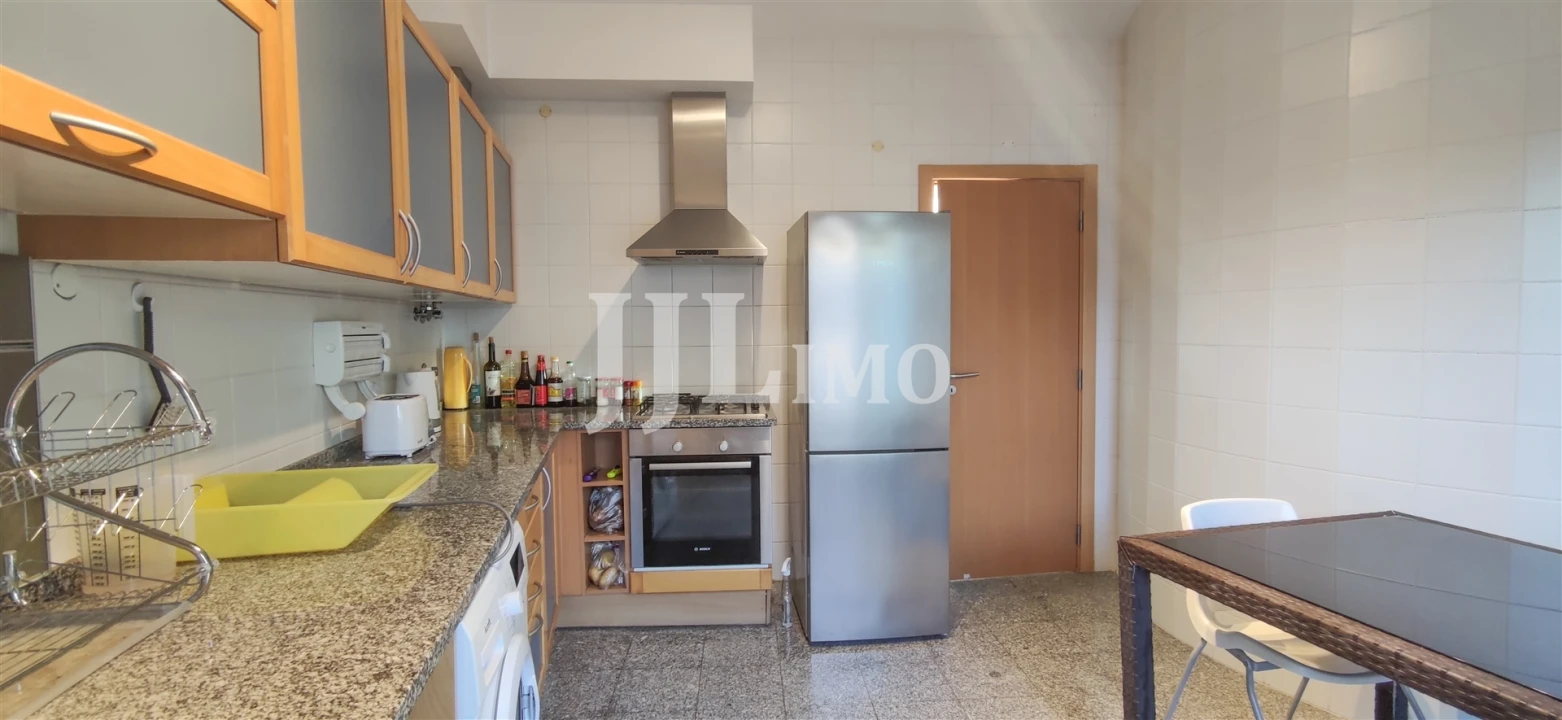 Moradia T3 para Arrendamento em Quinta do Anjo Foto 9