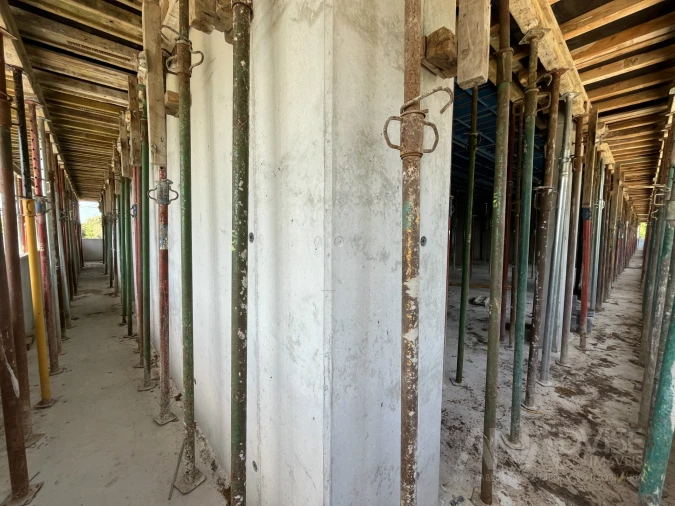 Apartamento T1 para Venda em Viseu Foto 7