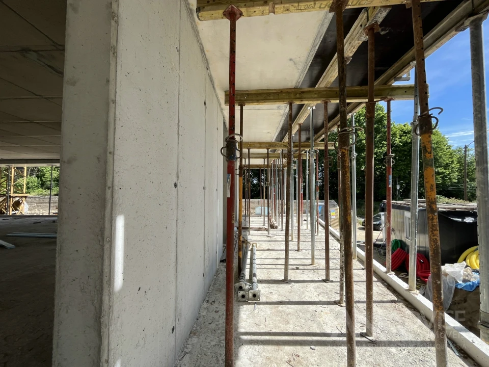 Apartamento T1 para Venda em Viseu Foto 13