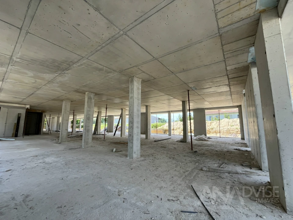 Apartamento T1 para Venda em Viseu Foto 1