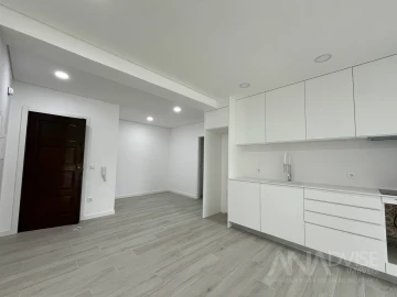 Apartamento T2 para Arrendamento em Viseu
