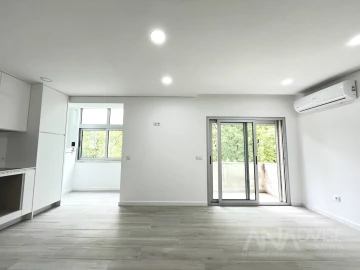 Apartamento T2 para Arrendamento em Viseu