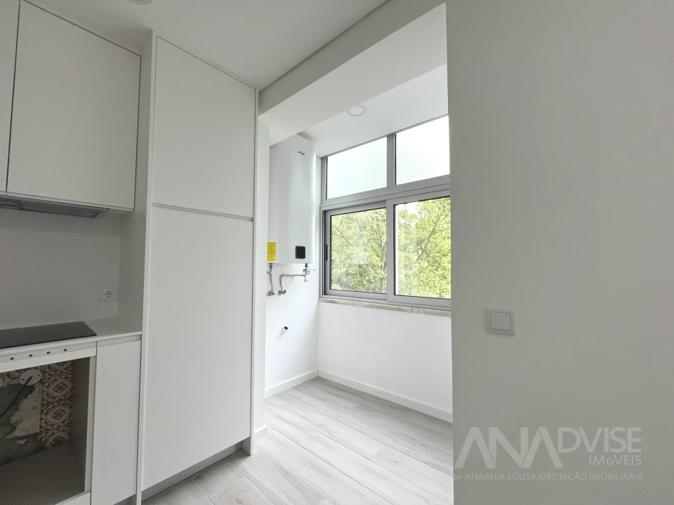 Apartamento T2 para Arrendamento em Viseu Foto 5