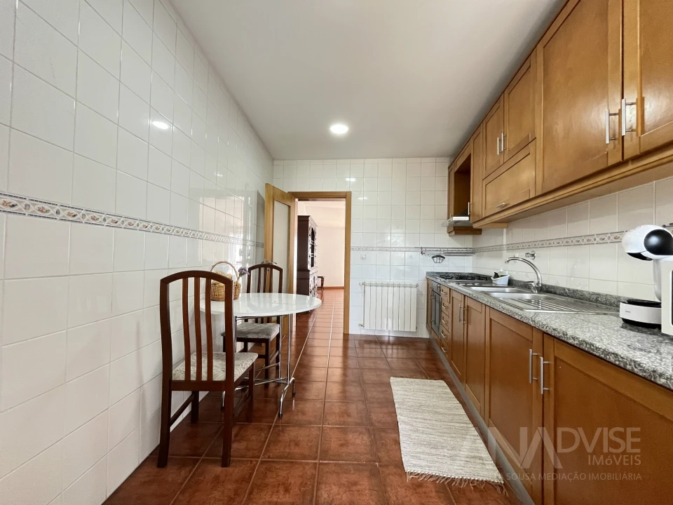 Apartamento T2 para Arrendamento em Viseu Foto 2