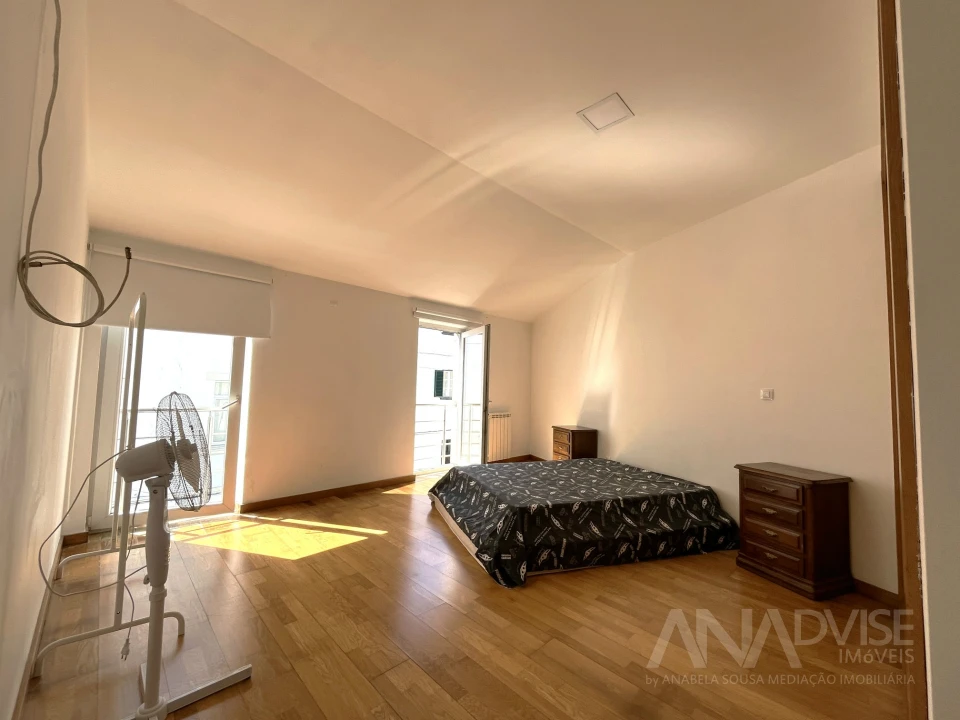 Apartamento T2 para Arrendamento em Viseu Foto 15