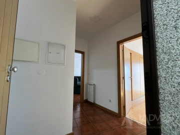 Apartamento T2 para Arrendamento em Viseu