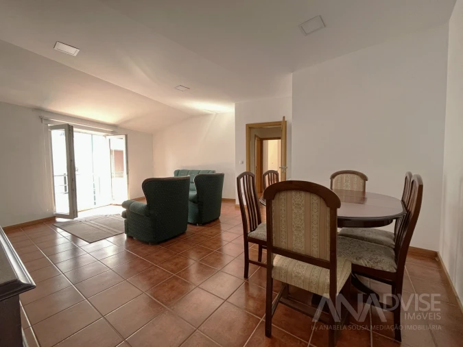 Apartamento T2 para Arrendamento em Viseu Foto 9