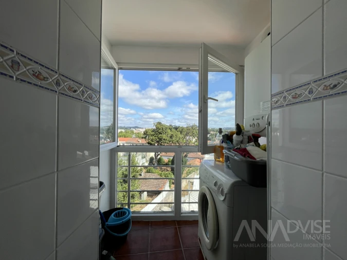 Apartamento T2 para Arrendamento em Viseu Foto 11