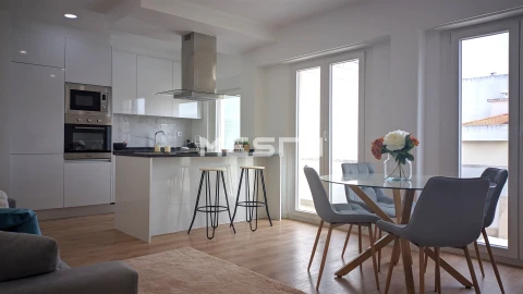 Apartamento T3 para Venda em Benfica