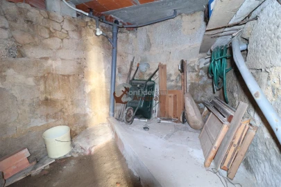 Moradia T3 para Venda em Vila Nova de Tazem