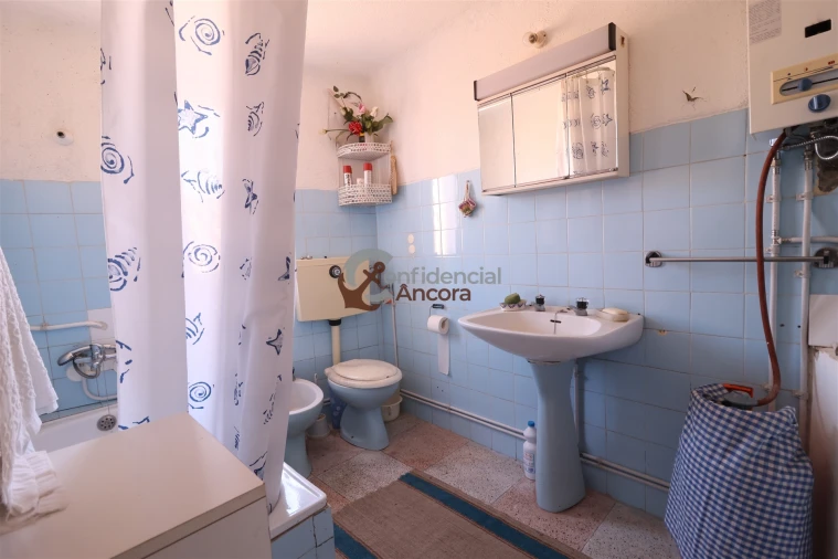 Moradia T3 para Venda em Vila Nova de Tazem Foto 10