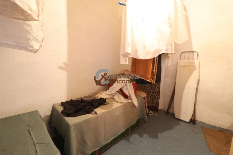 Moradia T3 para Venda em Vila Nova de Tazem Foto 17