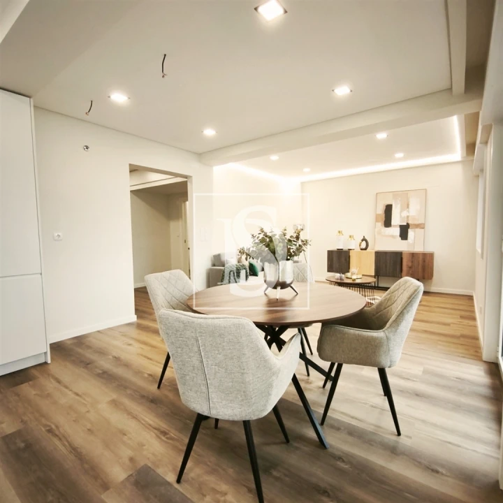 Apartamento T3 para Venda em Benfica Foto 10