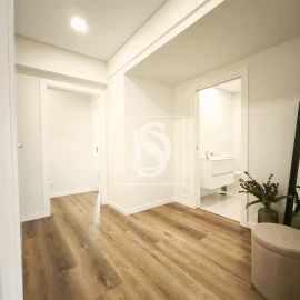 Apartamento T3 para Venda em Benfica