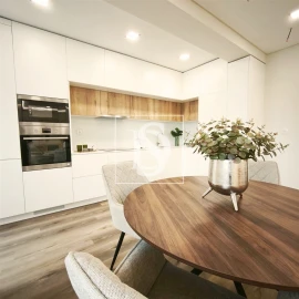 Apartamento T3 para Venda em Benfica