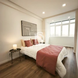 Apartamento T3 para Venda em Benfica