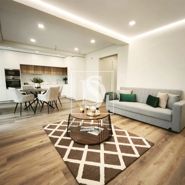 Apartamento T3 para Venda em Benfica Foto 1