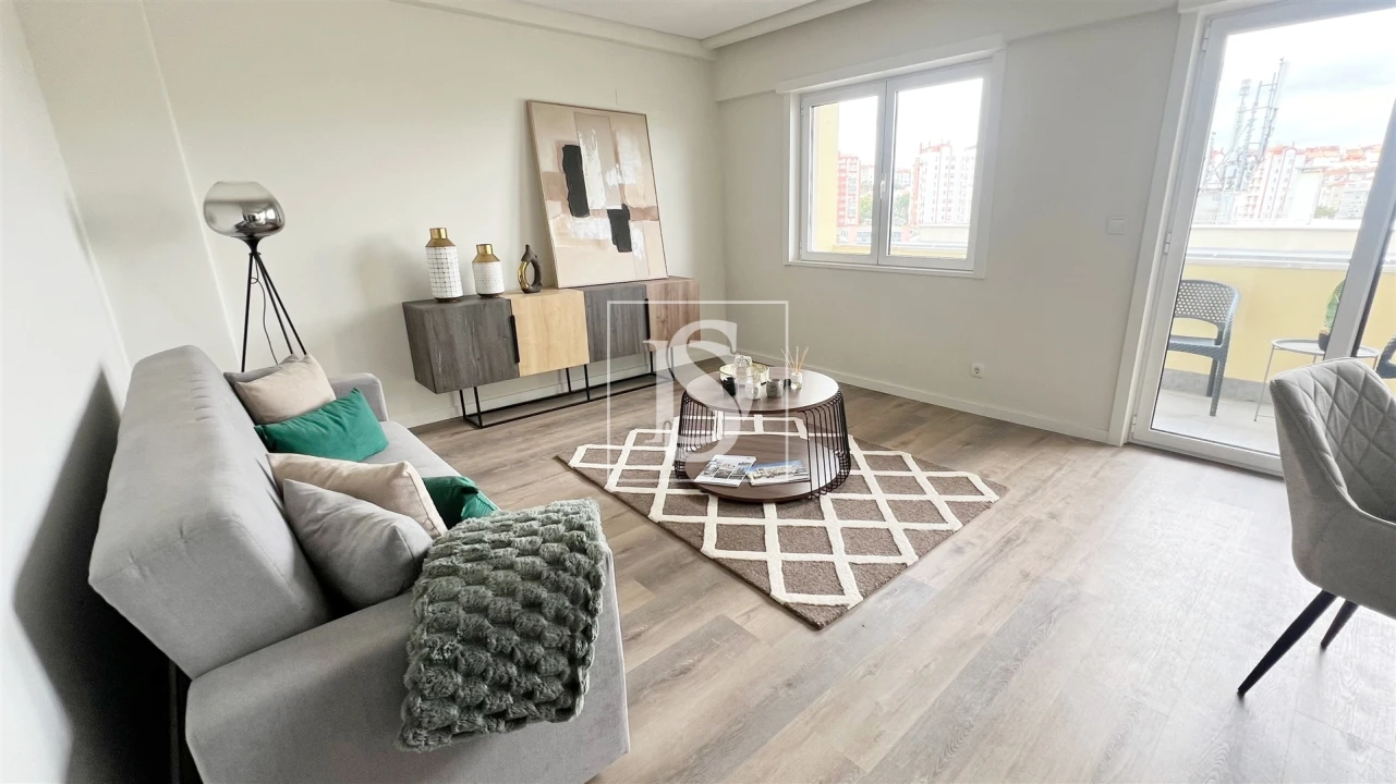 Apartamento T3 para Venda em Benfica Foto 4