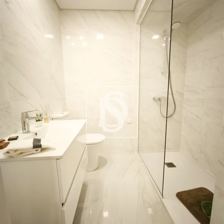 Apartamento T3 para Venda em Benfica Foto 21