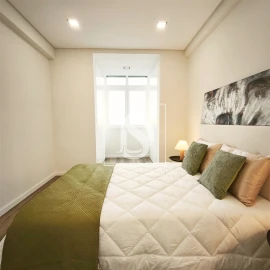 Apartamento T3 para Venda em Benfica