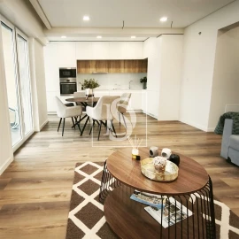 Apartamento T3 para Venda em Benfica