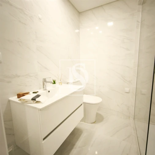 Apartamento T3 para Venda em Benfica Foto 14