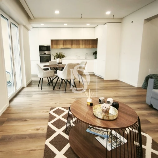 Apartamento T3 para Venda em Benfica Foto 8