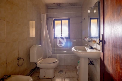 Moradia T1 para Venda em Vilar de Ferreiros