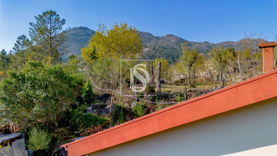 Moradia T1 para Venda em Vilar de Ferreiros Foto 21