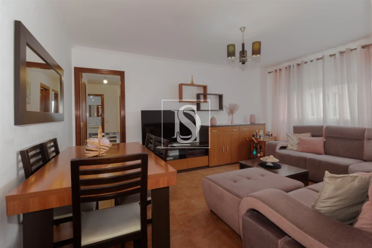 Apartamento T3 para Venda em Santo Antonio da Charneca Foto 2