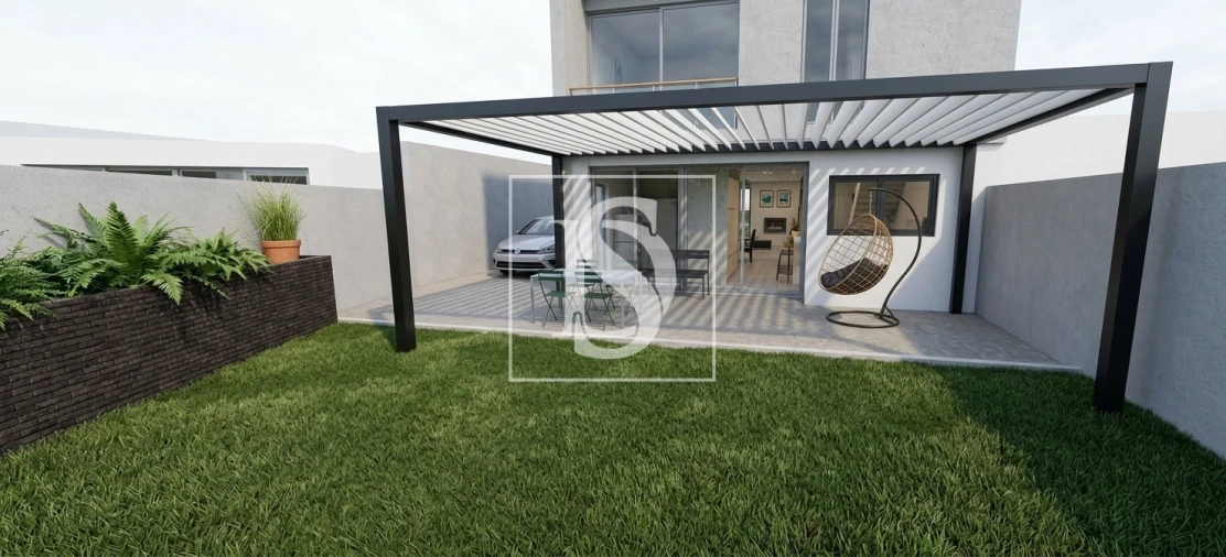 Moradia T3 para Venda em Pico da Pedra Foto 3