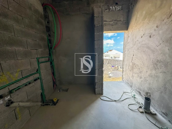 Moradia T3 para Venda em Pico da Pedra Foto 11