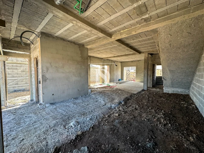 Moradia T3 para Venda em Pico da Pedra Foto 14