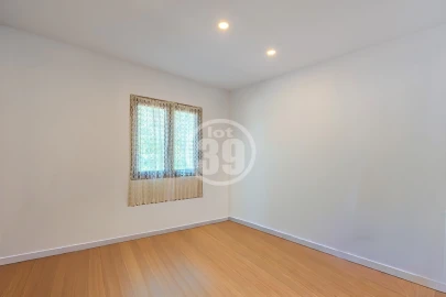 Moradia T5 para Venda em Santa Maria e São Miguel, São Martinho, São Pedro Penaferrim