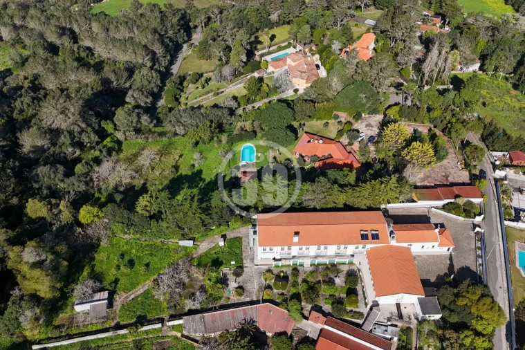 Moradia T5 para Venda em Santa Maria e São Miguel, São Martinho, São Pedro Penaferrim Foto 56