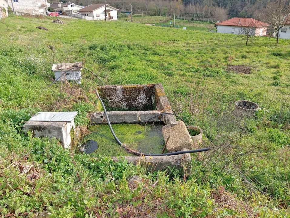 Moradia T4 para Venda em Jugueiros Foto 6