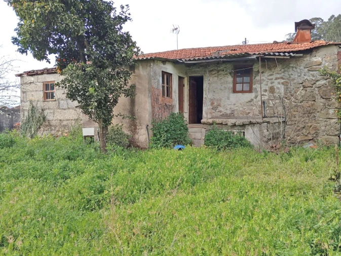 Moradia T4 para Venda em Jugueiros Foto 2