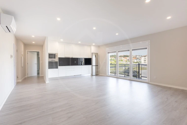 Apartamento T3 para Venda em Santa Cruz/Trindade e Sanjurge Foto 5