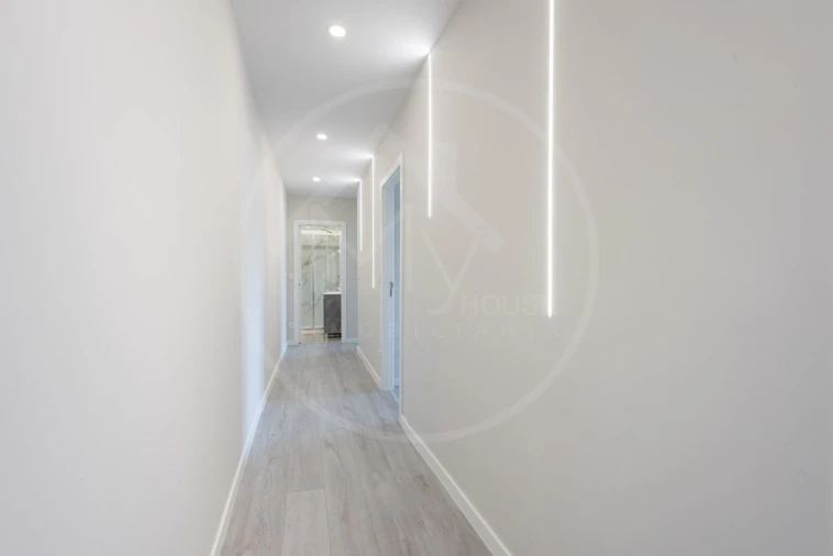 Apartamento T3 para Venda em Santa Cruz/Trindade e Sanjurge Foto 8