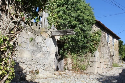 Moradia para Venda em Salvador e Santo Aleixo de Além-Tâmega