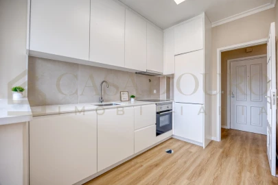 Apartamento para Venda em Campo e Sobrado