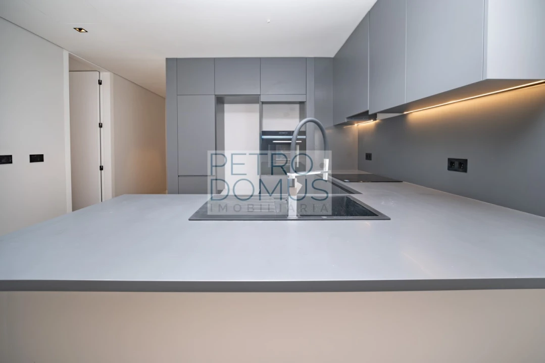 Apartamento T3 para Venda em Alcochete Foto 9